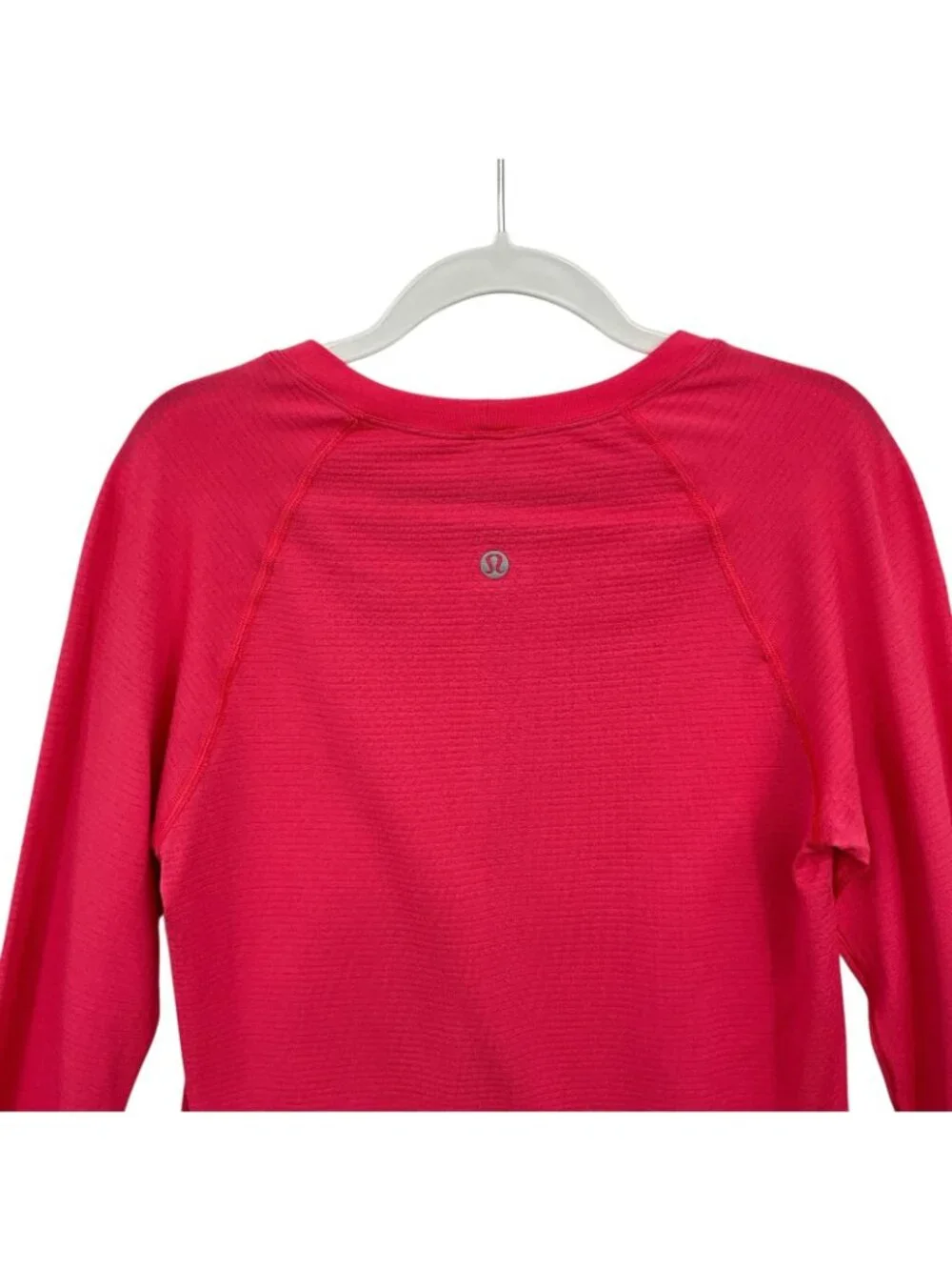 Lululemon Swiftly Tech Long Sleeve Crew Top Womens 4 Pink Tee Shirt *READ